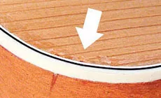 Puce à côté du binding