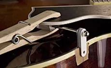 Emplacement du pickguard