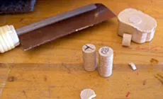 Fabriquer des connecteurs en érable avec un couteau