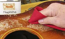 Retrait de la colle avant