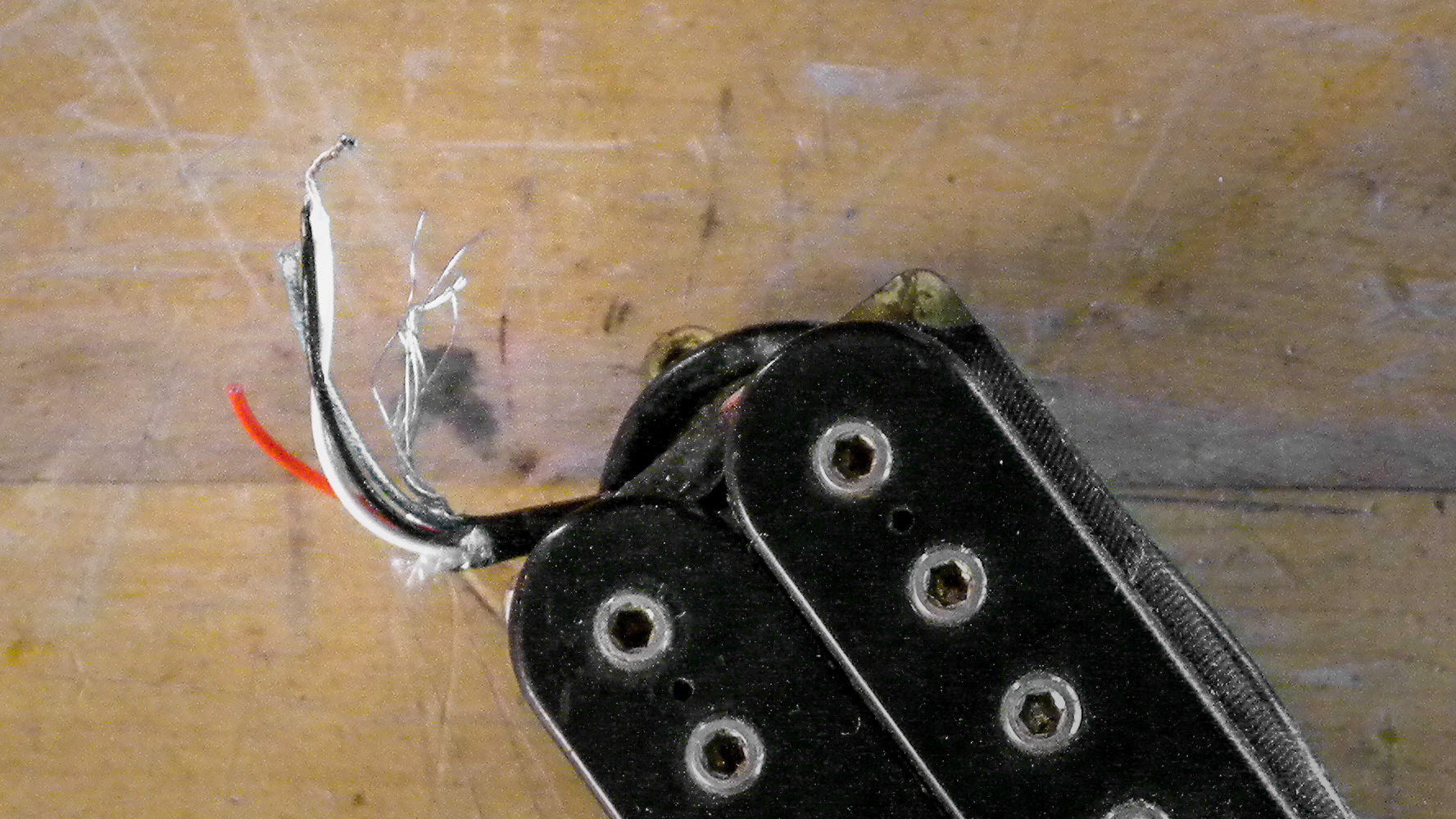 Coupures : comment monter vos humbuckers