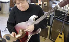 Erick avec la stratégie de Carlos Santana