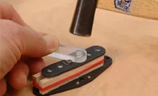 Installer les plaques de bobinage supérieures