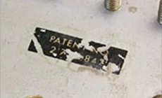 Autocollant Gibson verni