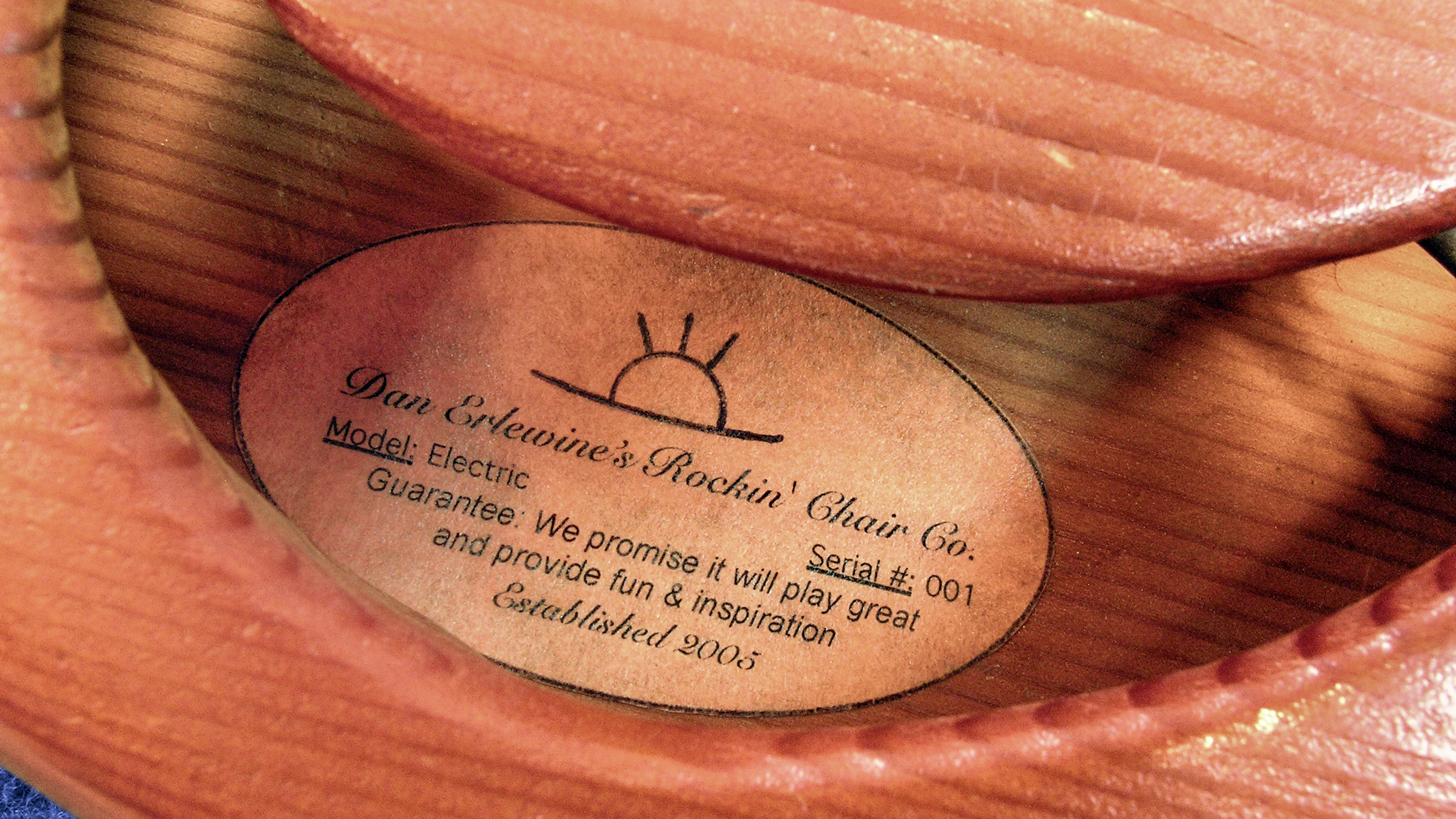 Créez des étiquettes personnalisées pour vos guitares !