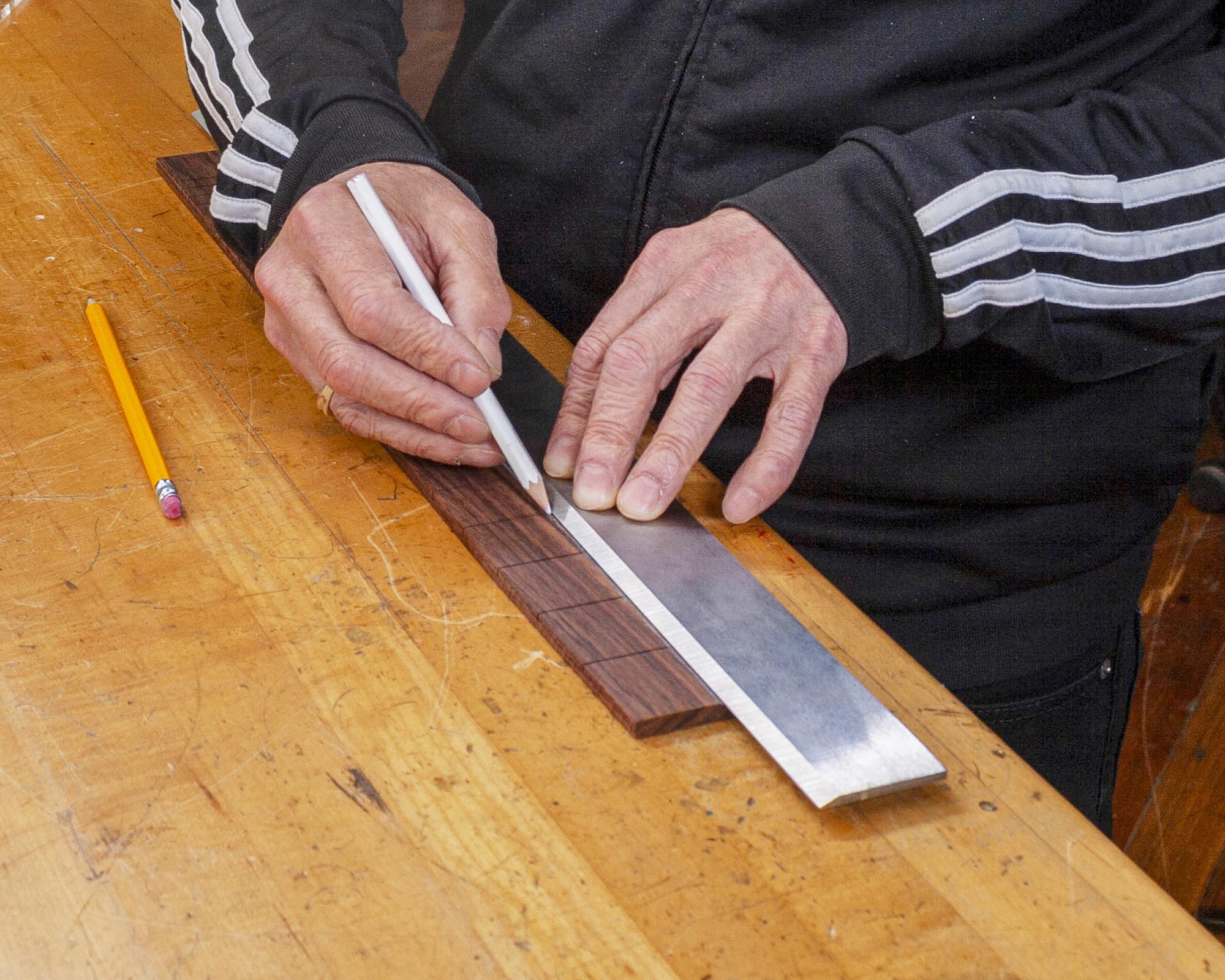 Tracez une ligne centrale.