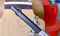 Clé pour tige de réglage de la pince