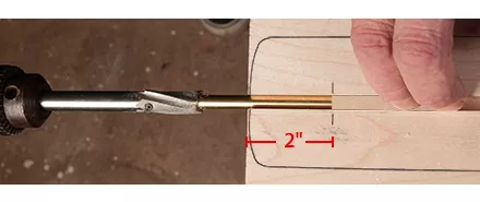Installation en Truss Rod à profil bas