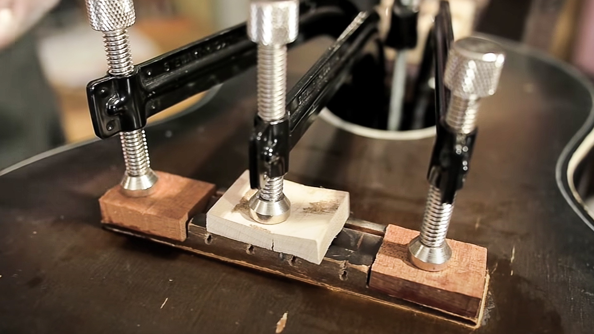 Colle Franklin Titebond