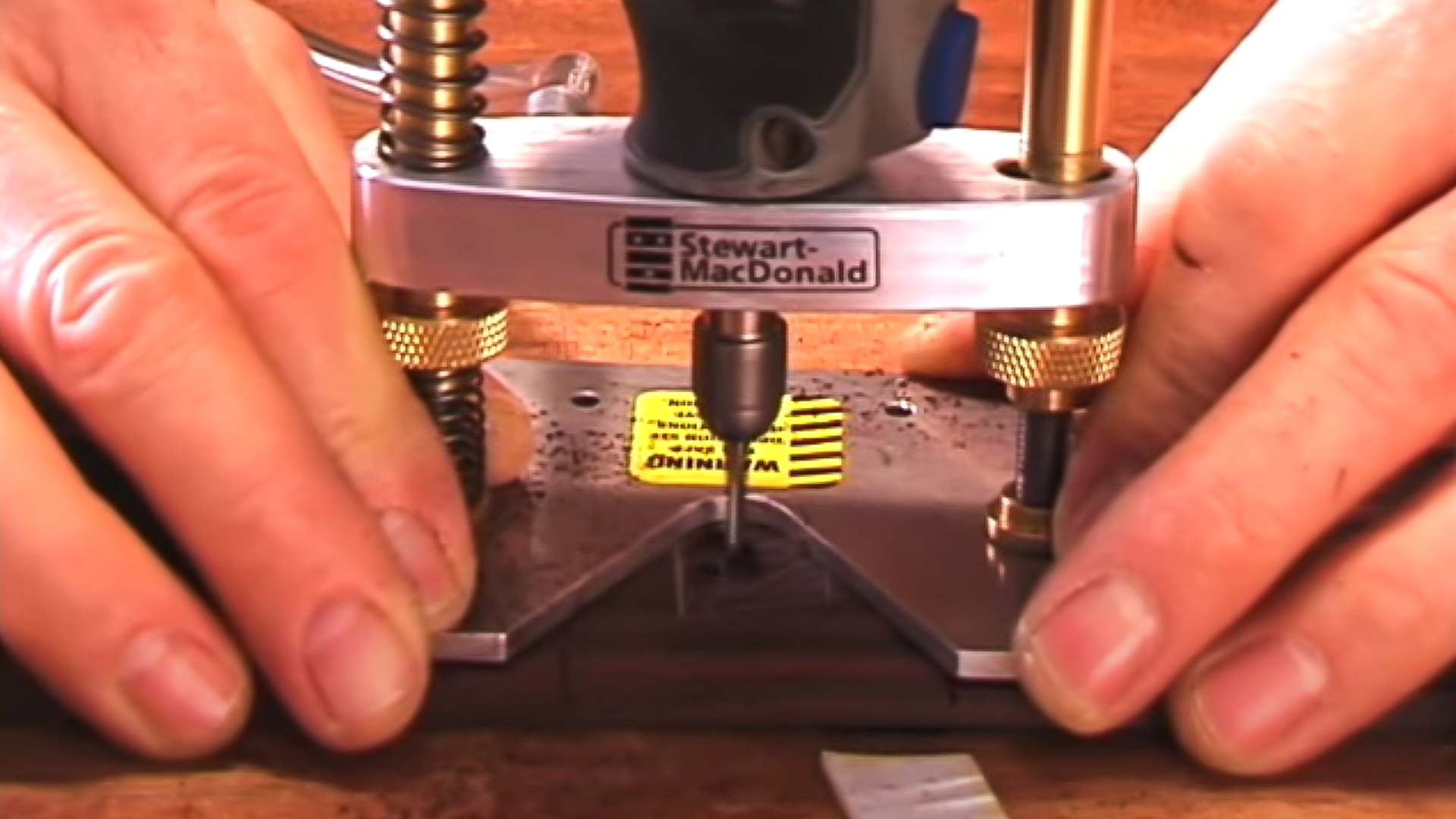 Base de défonceuse de précision