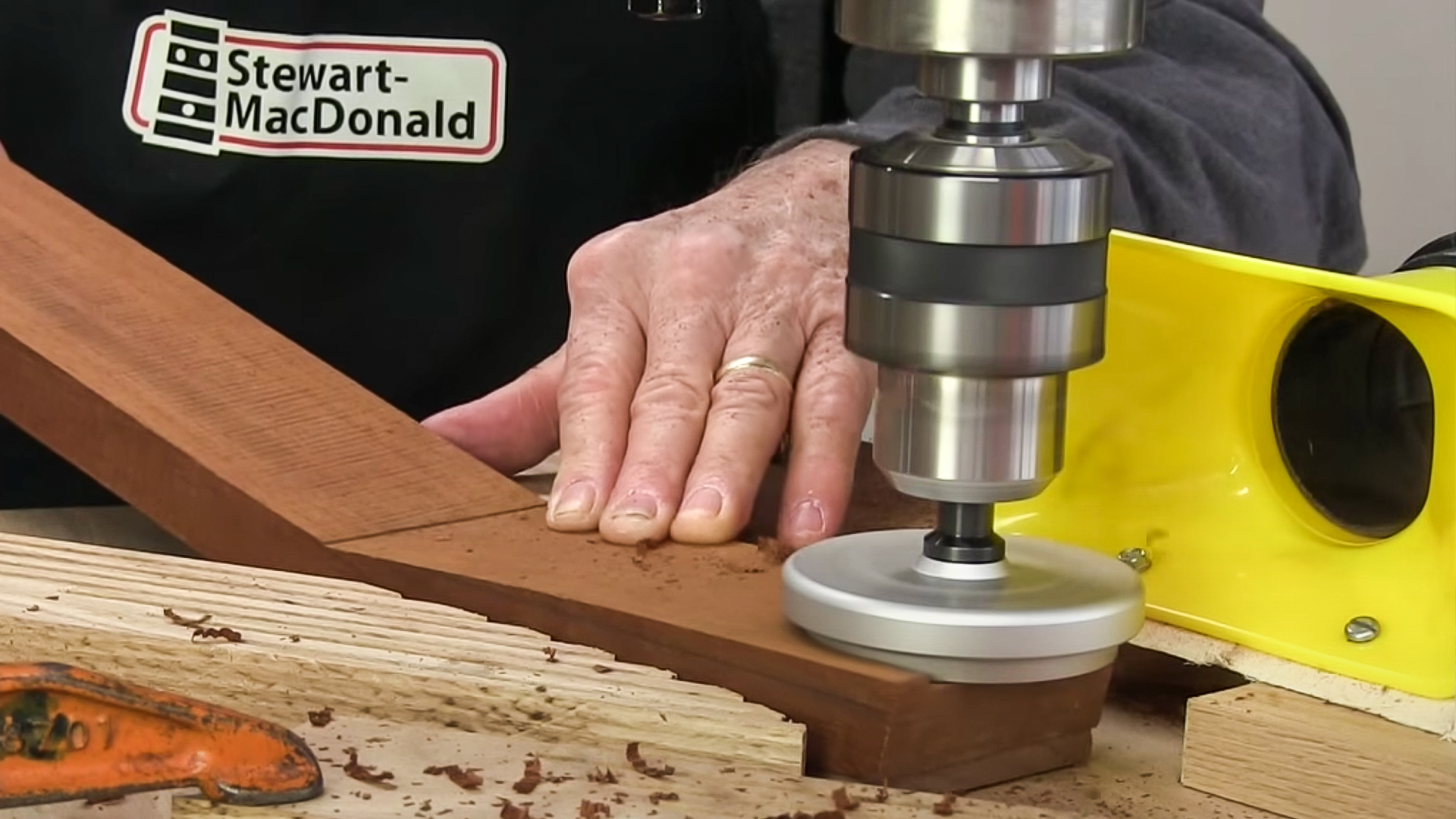 Vidéo sur le plan en T sécurisé StewMac