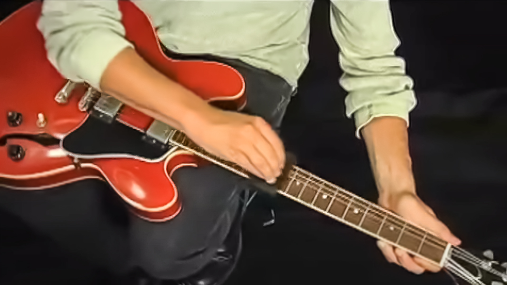 Le nettoyant pour cordes - Outil de nettoyage ultime pour cordes