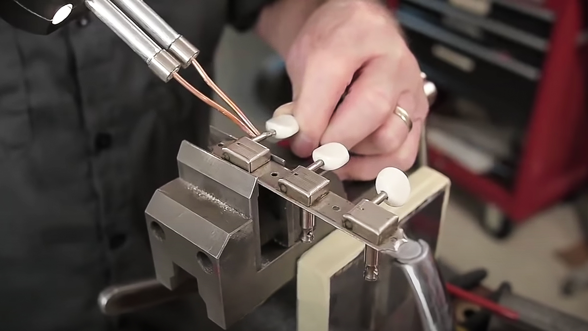 Installation des boutons de réglage