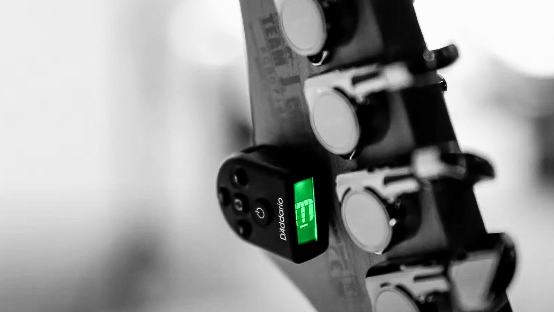 D’Addario : Présentation du micro tuner NS