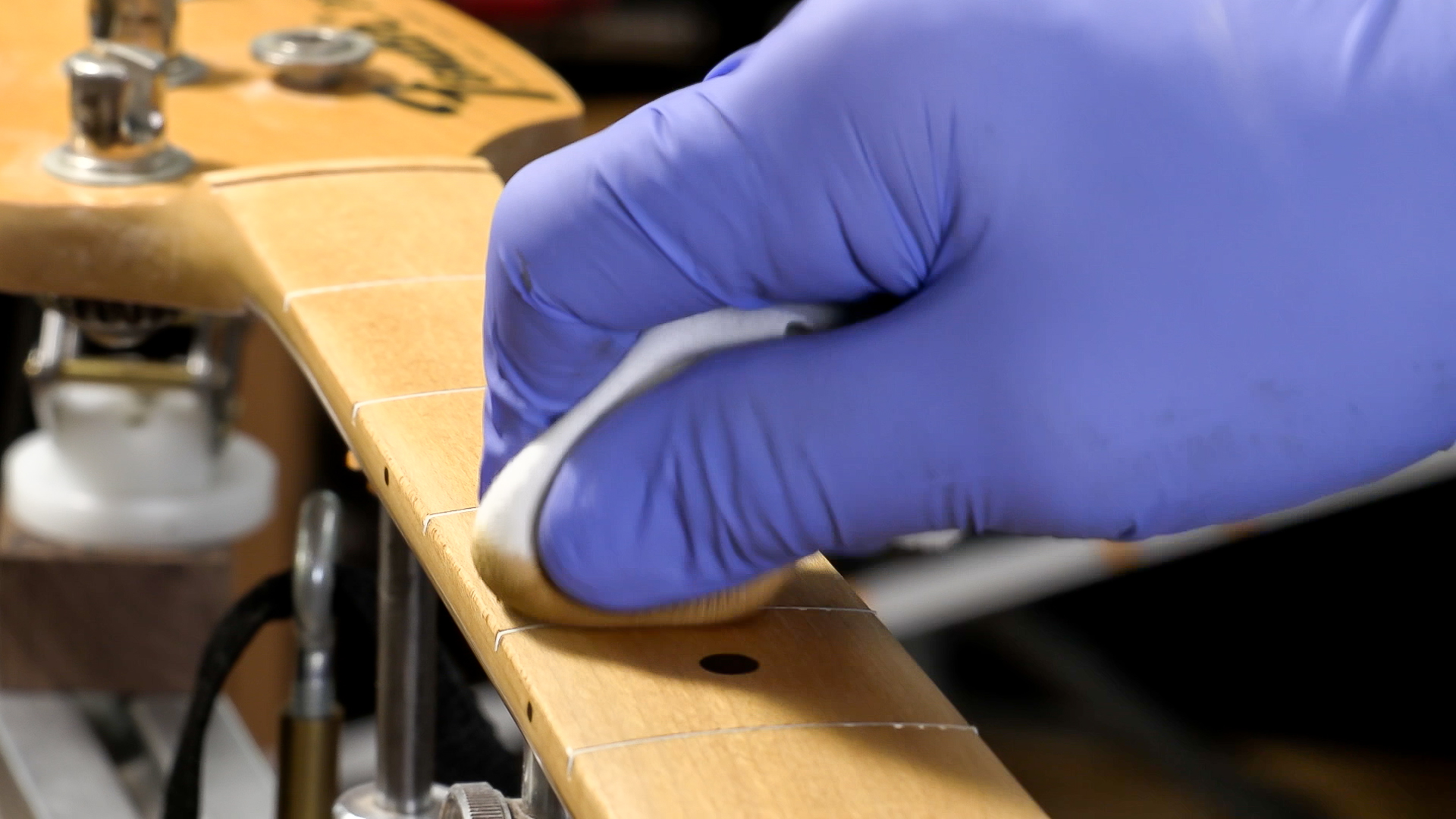 Comment tacher un carton d’érable de garde-boue