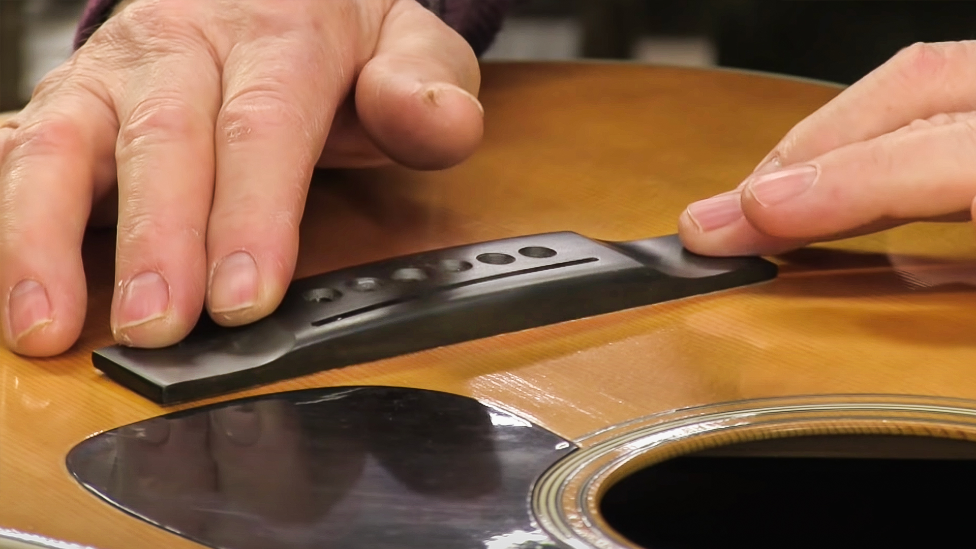 Problème : un haut de guitare WaRpEd !