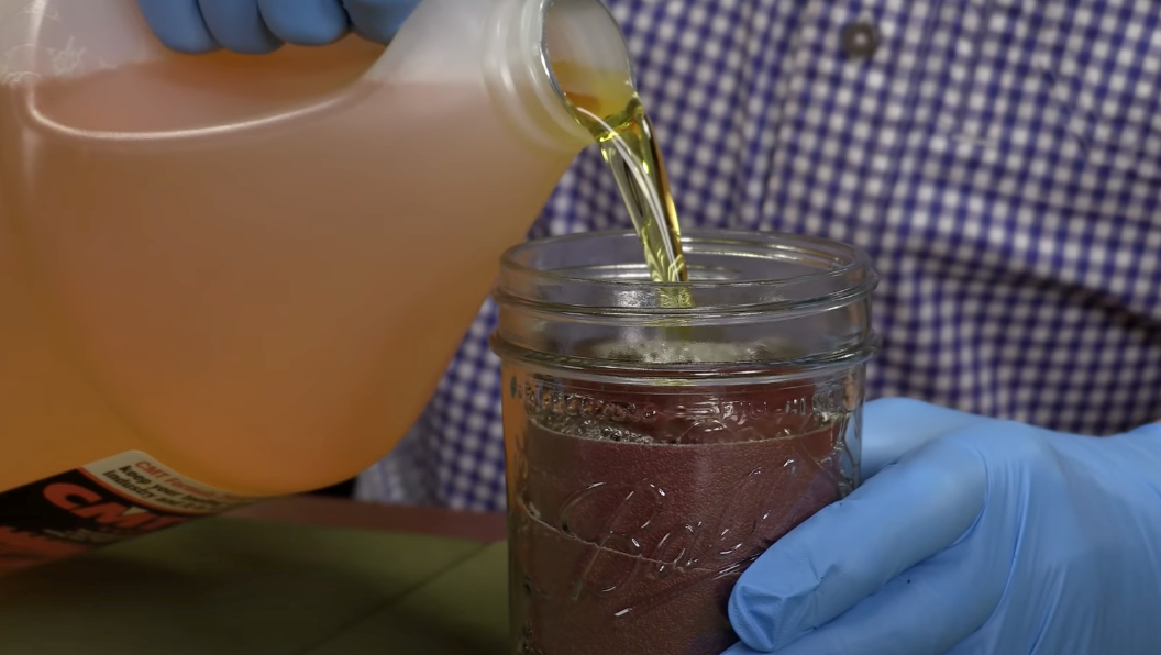 Arrêtez de jeter les rouleaux de papier de verre usagés. Nettoyez-les !