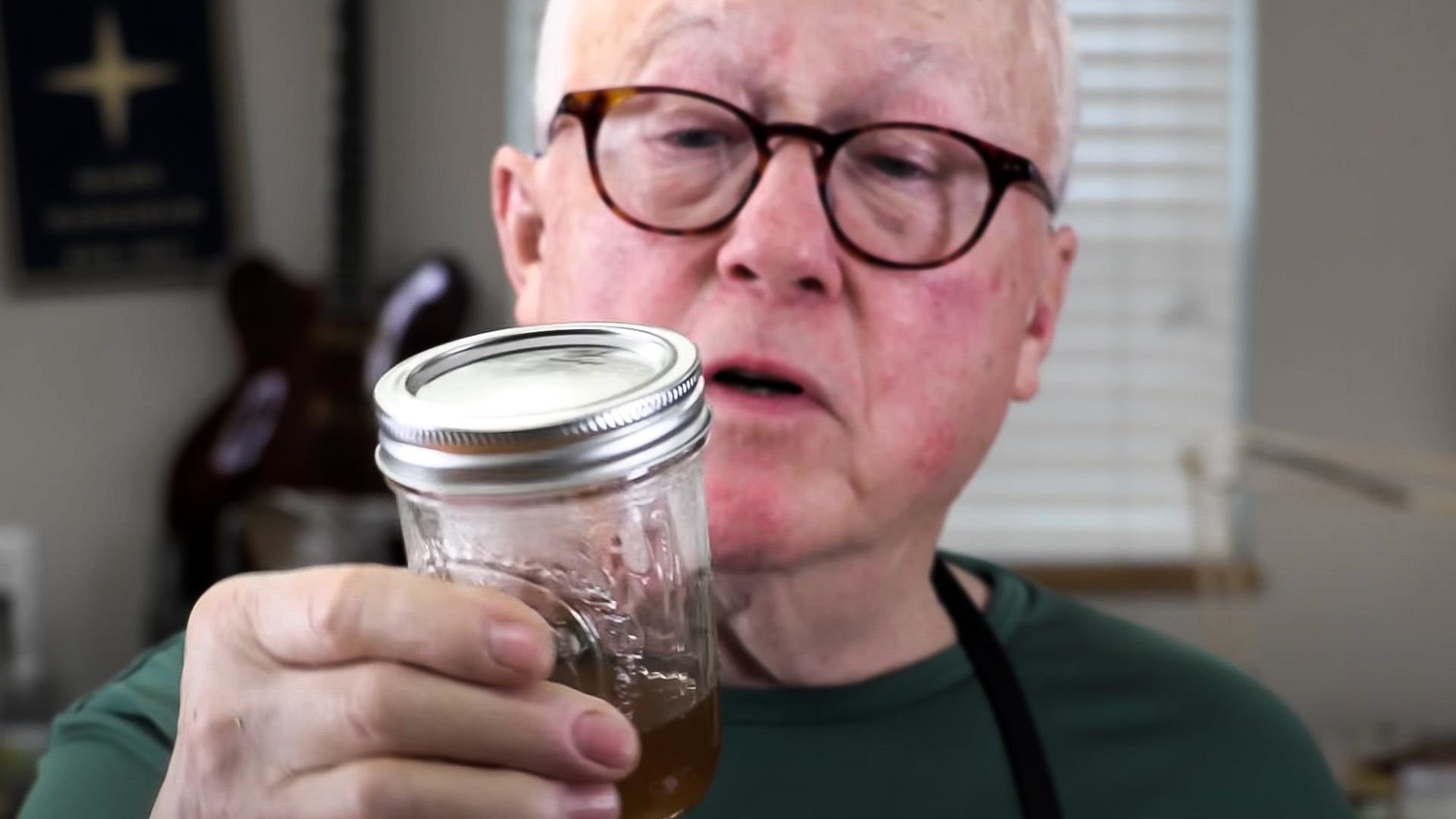 Qu’est-ce qui est si génial avec la colle à cacher ?